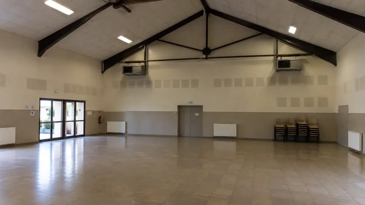 Chauffage d&rsquo;une salle communale ou d&rsquo;un gymnase